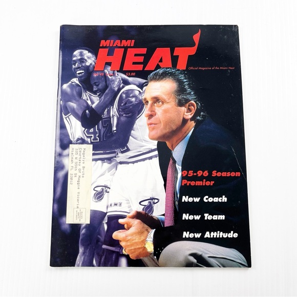 Miami Heat 95-96 Season Premier Vol VII Issue 1 Magazine - Picture 1 of 3